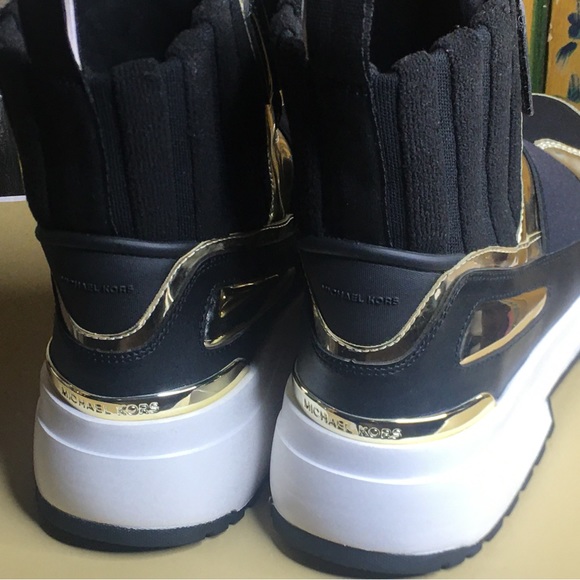 NWT Michael Kors Combo High Boot - Picture 2 of 5